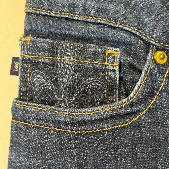 Lee | Slender Secrets Lower On The Waist Pocket Embroidery Boho Y2K Jeans - Picture 4 of 11